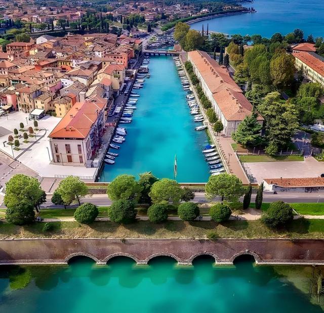 Gestione Affitti Gestione Affitti PesBrevi a Peschiera del Garda